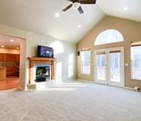 Perfect House For Renting. 6867 N Grouse Loop, Wasilla, Ak 9965 in Wasilla, AK (Photo 3 of 12)