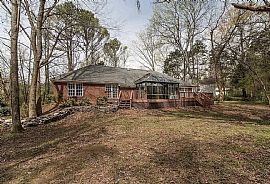 114 Cedar Falls Ct, Huntsville, Al 35806 in Huntsville, AL (Photo 2 of 10)