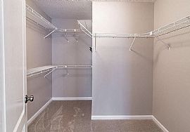 114 Cedar Falls Ct, Huntsville, Al 35806 in Huntsville, AL (Photo 6 of 10)