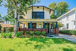 House For Rent 4 Bedroom 2 Bathroom  in Tampa, FL