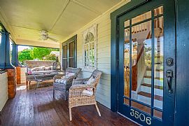 House For Rent 4 Bedroom 2 Bathroom  in Tampa, FL (Photo 2 of 12)