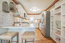 House For Rent 4 Bedroom 2 Bathroom  in Tampa, FL (Photo 7 of 12)