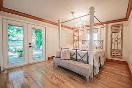 House For Rent 4 Bedroom 2 Bathroom  in Tampa, FL (Photo 9 of 12)