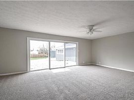 Beautiful House 3brm, 2bth For Rent in Indianapolis, IN (Photo 6 of 12)