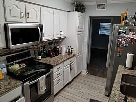 House For Rent 3bedroom 2 Bathroom  in Tampa, FL (Photo 8 of 12)