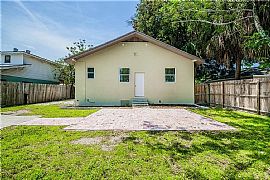 House For Rent 5bedroom 2 Bathroom  in Tampa, FL