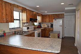 House For Rent 5bedroom 2 Bathroom  in Tampa, FL (Photo 3 of 7)