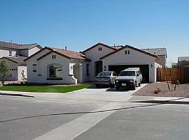 4137 E County Down Dr, Chandler, Az 85249 in Chandler, AZ