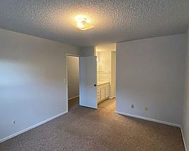 Nice 2 Bedroom Beautiful House. 767 16th St Sw, Loveland, Co 80 in Loveland, CO (Photo 6 of 9)
