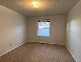 Nice 2 Bedroom Beautiful House. 767 16th St Sw, Loveland, Co 80 in Loveland, CO (Photo 7 of 9)