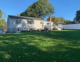 20 Park Pl, Riverside, Ct 06878 in Riverside, CT (Photo 2 of 12)