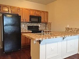 144 N 7th St Apt 3b, Allentown in Allentown, PA (Photo 2 of 5)