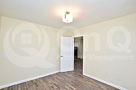 44 E Roanoke Ave #13, Phoenix, Az 85004 in Phoenix, AZ (Photo 7 of 10)