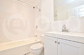 44 E Roanoke Ave #13, Phoenix, Az 85004 in Phoenix, AZ (Photo 8 of 10)