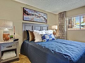 3409 S Rural Rd, Tempe, Az 85282 in Tempe, AZ (Photo 3 of 12)