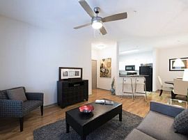 Charming Apartment in Atlanta, GA