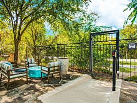 Thirty3377 in Dallas, TX (Photo 4 of 12)