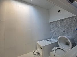  Beautiful Master Bedroom For Rent in Playa del Rey, CA (Photo 2 of 3)