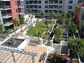 Luxurious Downtown San Diego Townhouse in San Diego, CA (Photo 4 of 5)