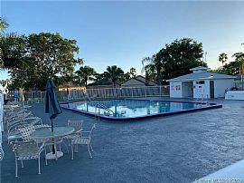 House For Rent - Florida  in Florida City, FL (Photo 2 of 12)