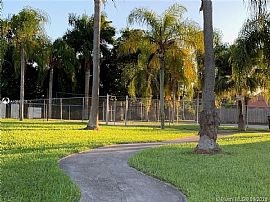 House For Rent - Florida  in Florida City, FL (Photo 3 of 12)