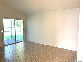 House For Rent - Florida  in Florida City, FL (Photo 5 of 12)