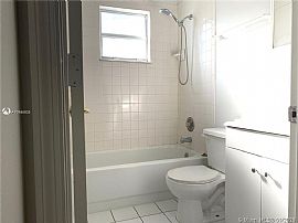 House For Rent - Florida  in Florida City, FL (Photo 6 of 12)