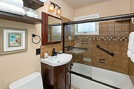 4746 Carmet Dr Bodega Bay, in Bodega Bay, CA (Photo 6 of 6)