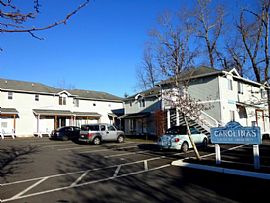 2 Bedroom Home in Bellingham, WA (Photo 6 of 8)