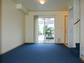 2 Bedroom Home in Bellingham, WA (Photo 8 of 8)