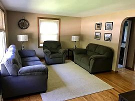 1261 Rockdale St Green Bay, Wi 54304 in Green Bay, WI (Photo 2 of 6)