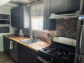 134 Frederick Rd Ellicott City, Md 21043 in Ellicott City, MD (Photo 6 of 6)