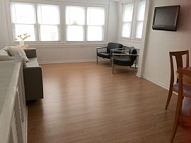 2 Br, 1 Ba By The Water - Bright, Airy 2nd Floor Unit. in Milford, CT (Photo 2 of 4)