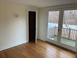 97 Old Middlesex Tpke, Old Saybrook, Ct 06475 in Old Saybrook, CT (Photo 7 of 11)