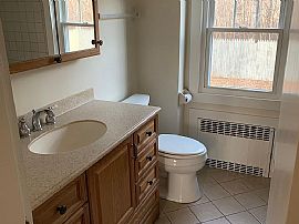 97 Old Middlesex Tpke, Old Saybrook, Ct 06475 in Old Saybrook, CT (Photo 8 of 11)