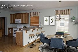 2931 Tanglewood Dr, Waukesha, Wi 53189 in Waukesha, WI (Photo 3 of 11)