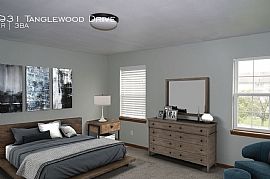 2931 Tanglewood Dr, Waukesha, Wi 53189 in Waukesha, WI (Photo 6 of 11)