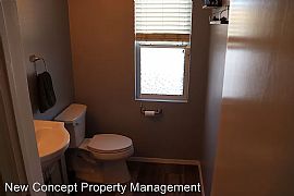 953 S Pantano Overlook Dr, Tucson, Az 85710 in Tucson, AZ (Photo 5 of 7)