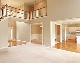 Beautiful House For Rent. 5304 Wolfpen Woods Dr, Prospect, Ky 4 in Prospect, KY (Photo 4 of 12)