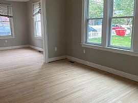 317 E 1st Ave, Charles Town, Wv 25414 in Charles Town, WV (Photo 4 of 8)