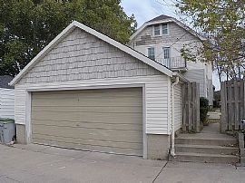 2725 S Quincy Ave, Milwaukee, Wi 53207 in Milwaukee, WI (Photo 2 of 10)