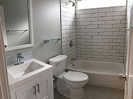 2725 S Quincy Ave, Milwaukee, Wi 53207 in Milwaukee, WI (Photo 4 of 10)