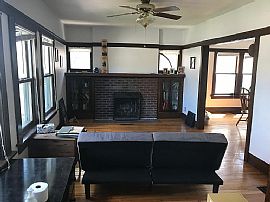 952 Benton Ave, Janesville, Wi 53545 in Janesville, WI (Photo 2 of 10)