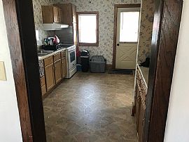 952 Benton Ave, Janesville, Wi 53545 in Janesville, WI (Photo 3 of 10)