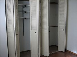 2526 E Stratford Ct, Milwaukee, Wi 53211 in Milwaukee, WI (Photo 2 of 9)