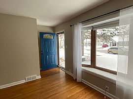 3209 N 91st St, Milwaukee, Wi 53222 in Milwaukee, WI (Photo 7 of 11)