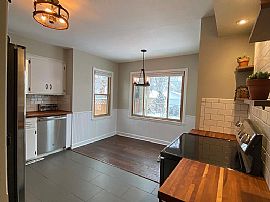 3209 N 91st St, Milwaukee, Wi 53222 in Milwaukee, WI (Photo 8 of 11)