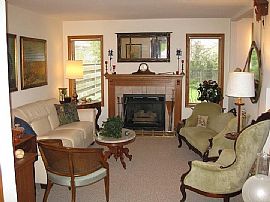 1122 Artisan Dr, Madison, Wi 53704 in Madison, WI (Photo 5 of 10)