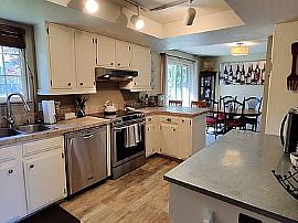 Single Family Home For Rent in Kennewick, WA