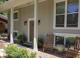 357 S School St, Fairhope, Al 36532 in Fairhope, AL (Photo 2 of 10)